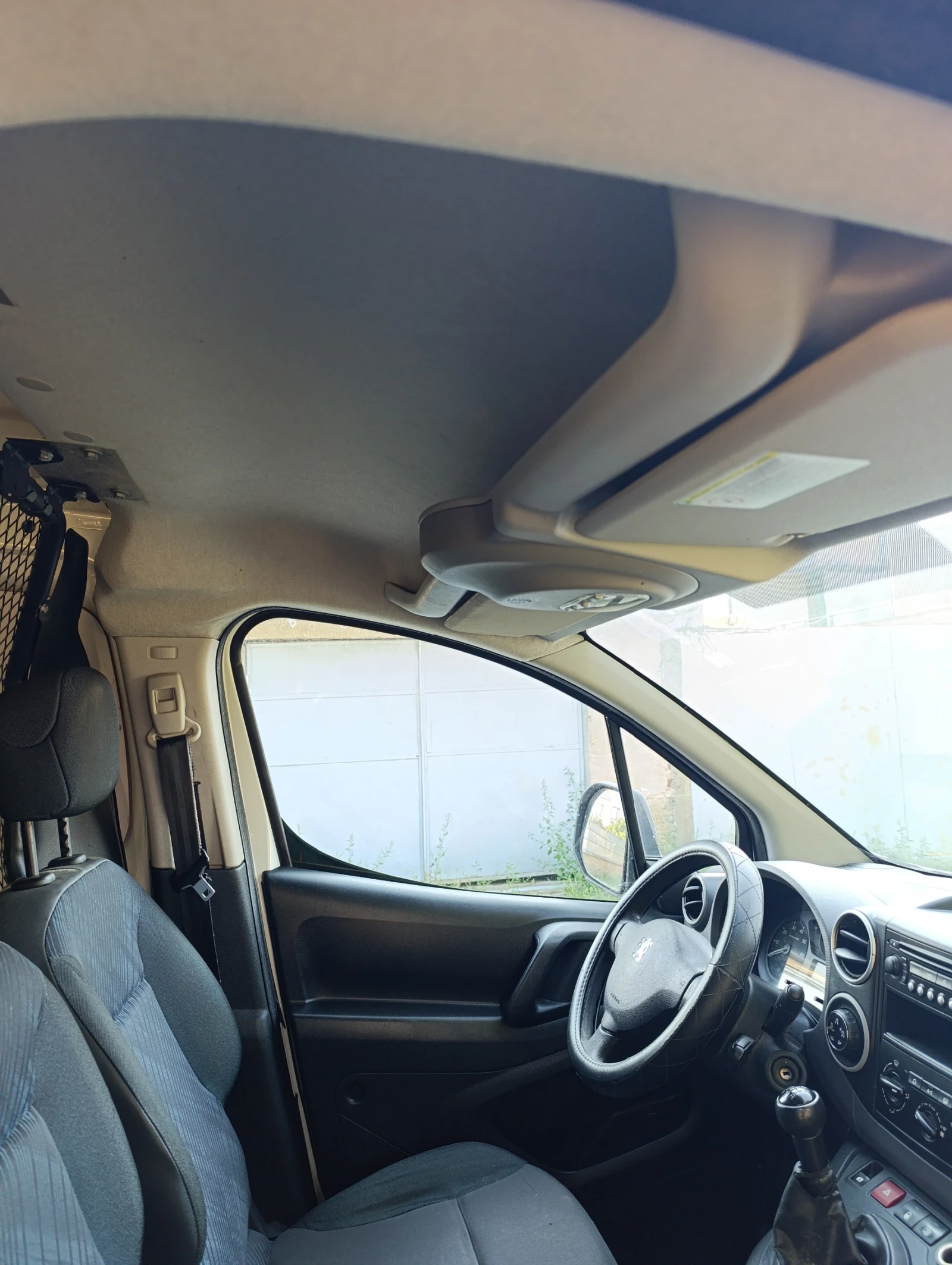 Peugeot Partner Макси-клима - изображение 9 | Auto.bg Peugeot Partner Макси-клима - изображение 9