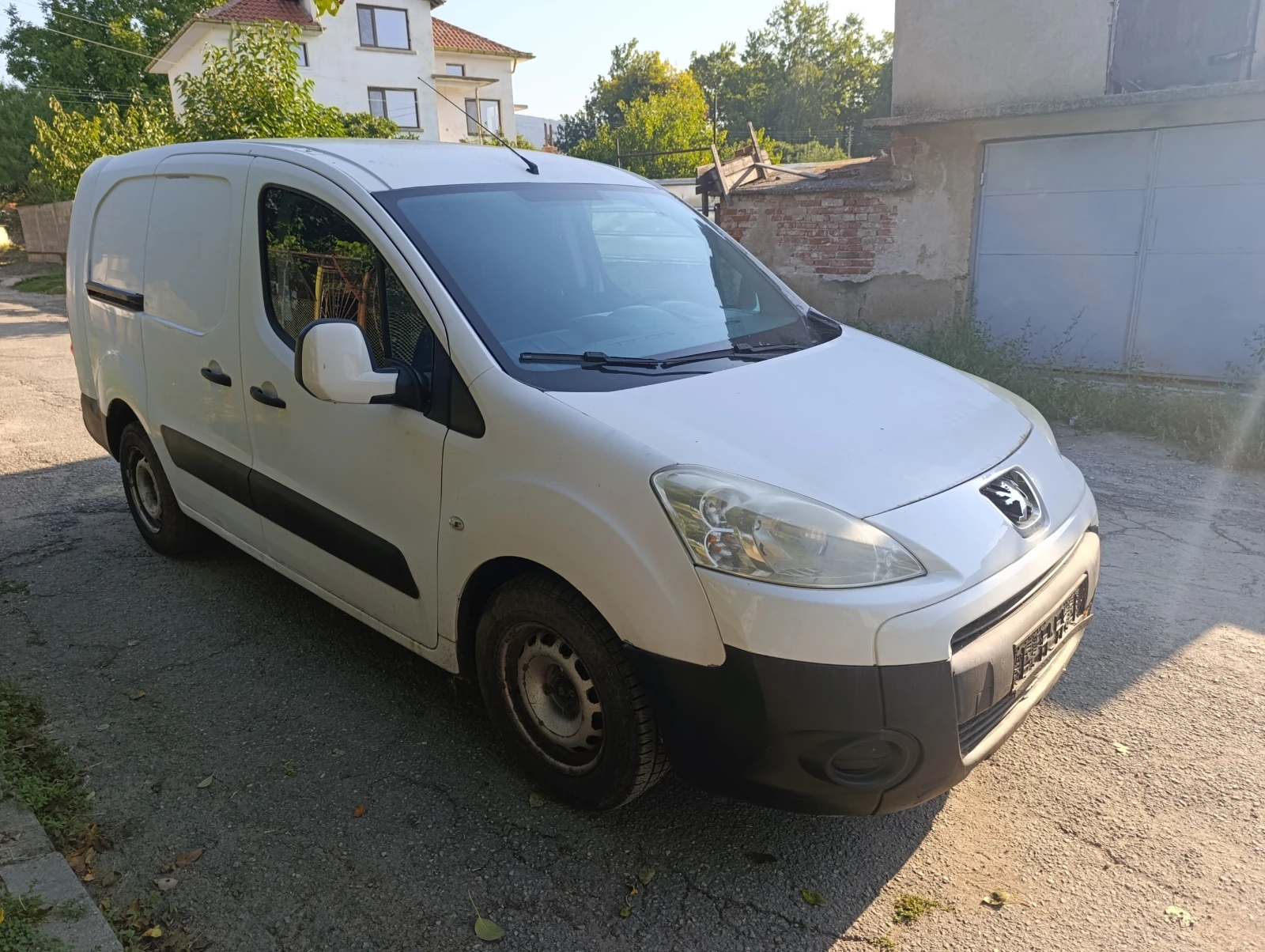 Peugeot Partner Макси-клима - изображение 6 | Auto.bg Peugeot Partner Макси-клима - изображение 6