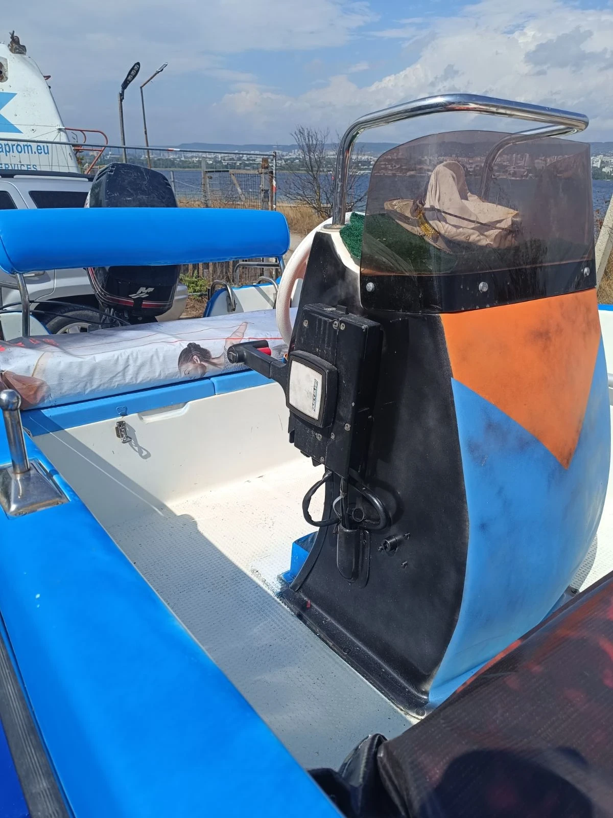 Лодка YERLIYURT YERLYURT - изображение 9 | Auto.bg Лодка YERLIYURT YERLYURT - изображение 9