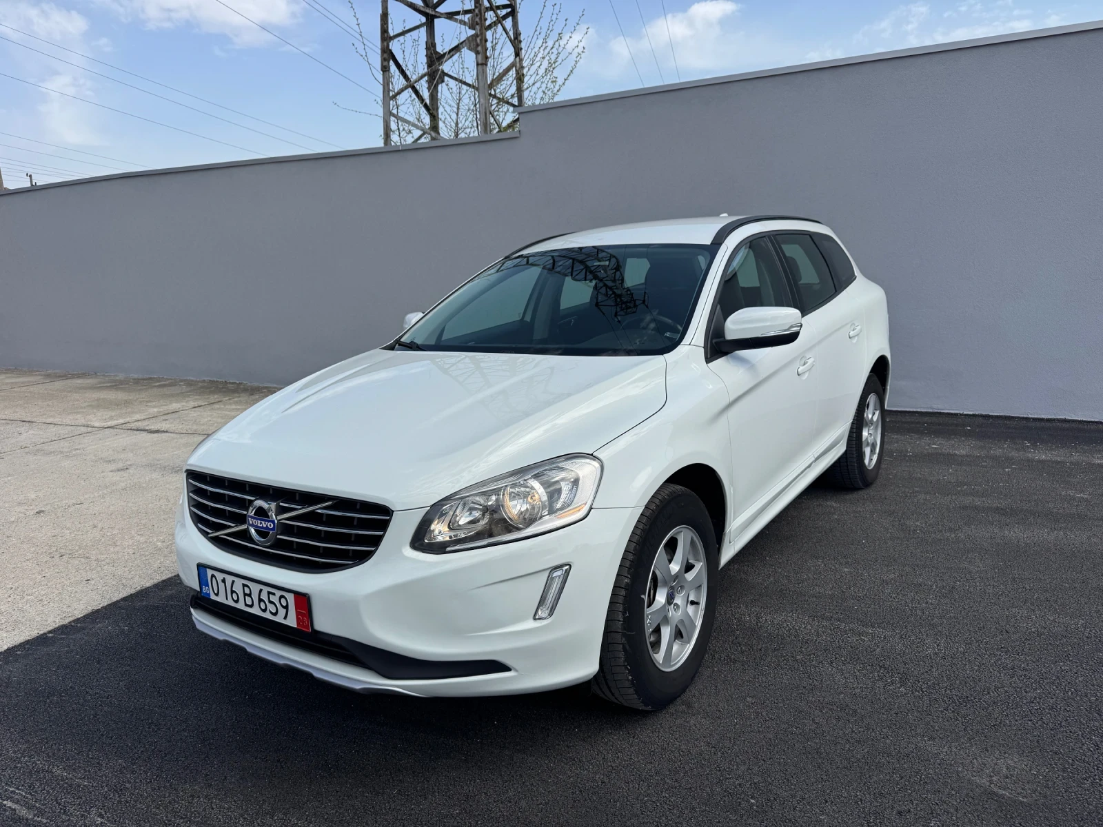 Volvo XC60 2.4D5 AWD 4x4 Face lift Сервизни документи | Auto.bg — изображение 1 Volvo XC60 2.4D5 AWD 4x4 Face lift Сервизни документи | Auto.bg — изображение 1