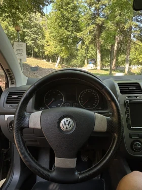 VW Golf Ревизиран мотор - 4000 € / 7823.32 лв. - 34741623 8 | Car24.bg VW Golf Ревизиран мотор - 4000 € / 7823.32 лв. - 34741623 8