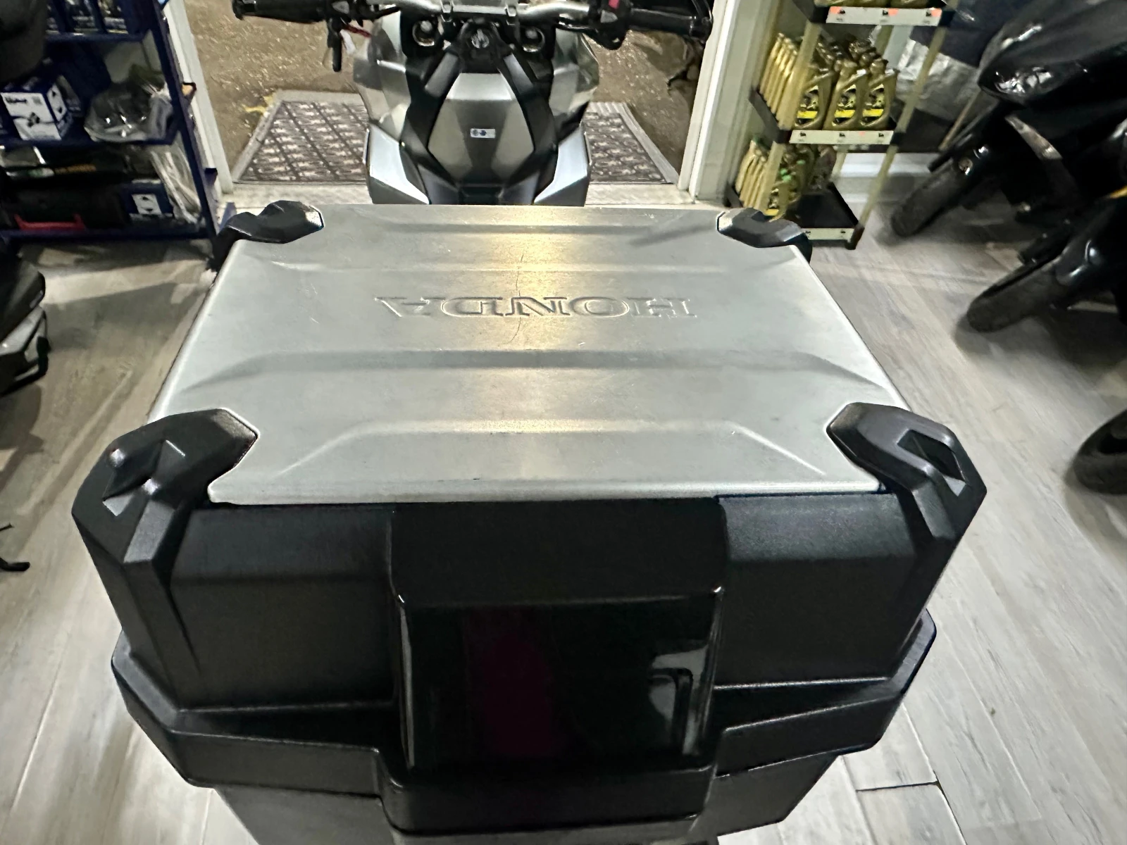 Honda X-ADV 750 ABS/LED 06.2017г. - изображение 6 | Auto.bg Honda X-ADV 750 ABS/LED 06.2017г. - изображение 6