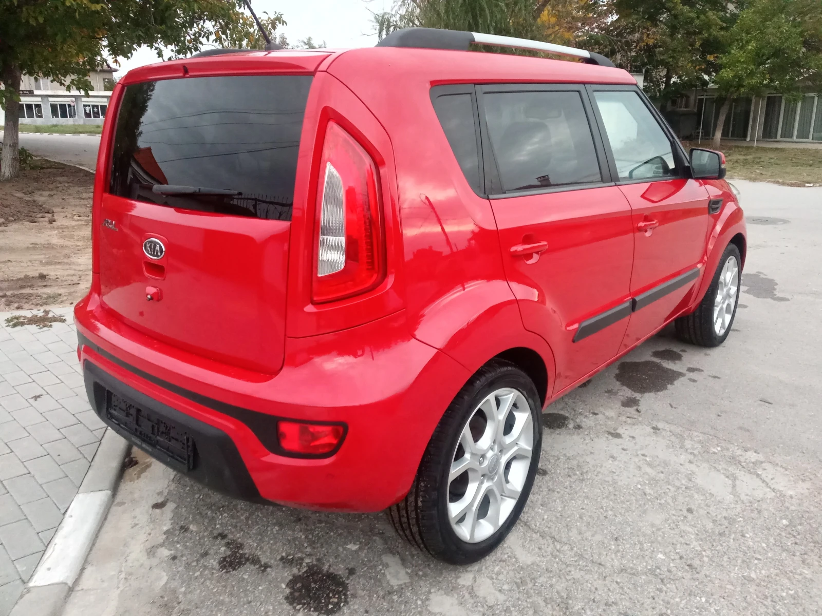 Kia Soul 1.6i 140ch SPIRIT - изображение 5 | Auto.bg Kia Soul 1.6i 140ch SPIRIT - изображение 5