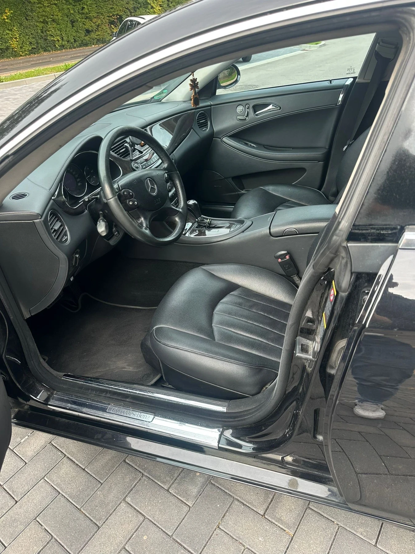 Mercedes-Benz CLS 320  - изображение 5 | Auto.bg Mercedes-Benz CLS 320  - изображение 5