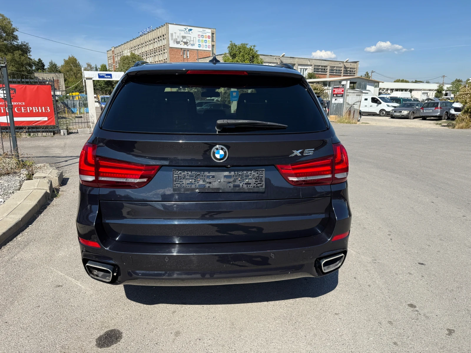 BMW X5 М-пакет/ XDrive 360 camera Harman- kardon TV - изображение 6 | Auto.bg BMW X5 М-пакет/ XDrive 360 camera Harman- kardon TV - изображение 6