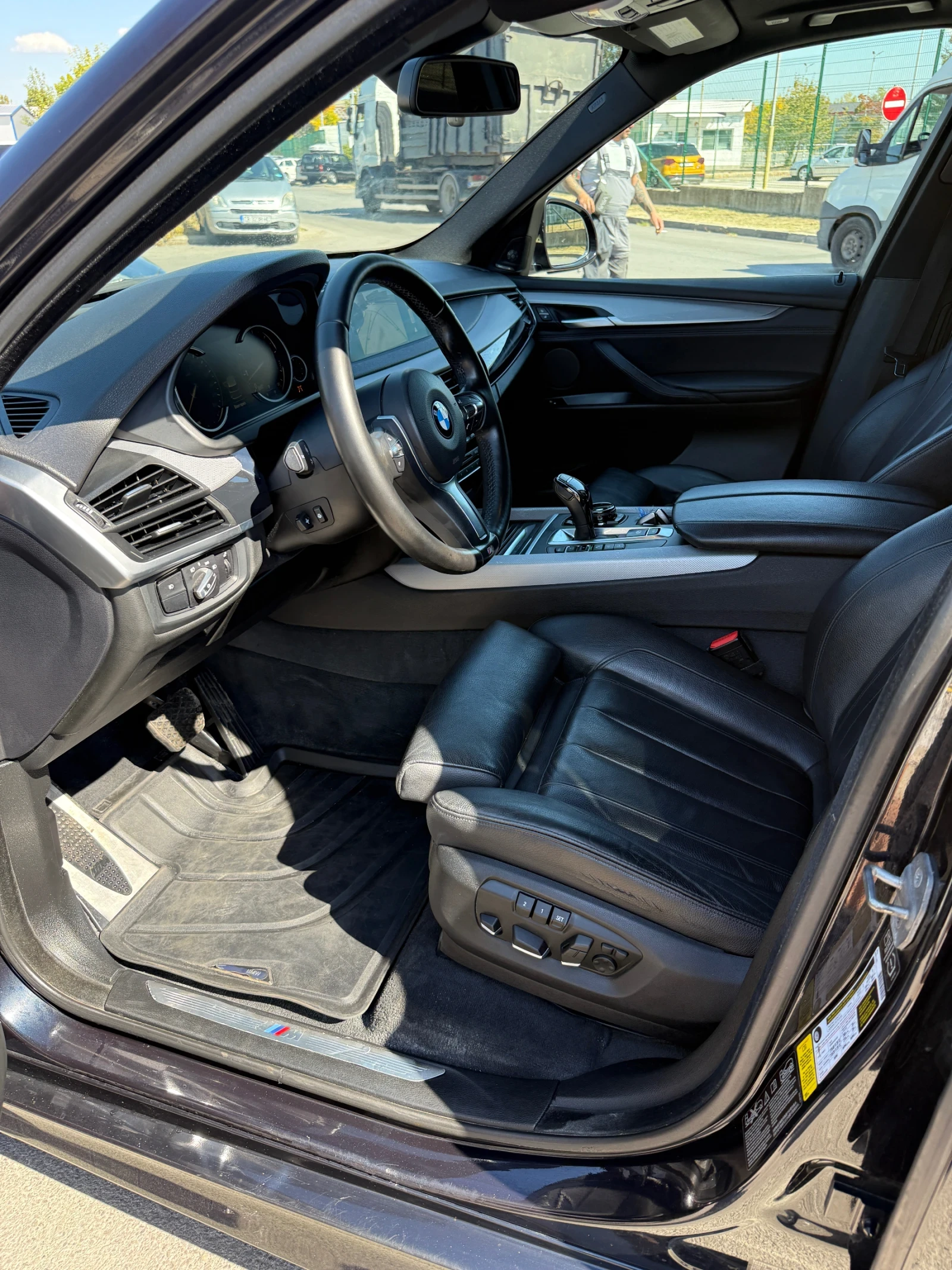 BMW X5 М-пакет/ XDrive 360 camera Harman- kardon TV - изображение 7 | Auto.bg BMW X5 М-пакет/ XDrive 360 camera Harman- kardon TV - изображение 7