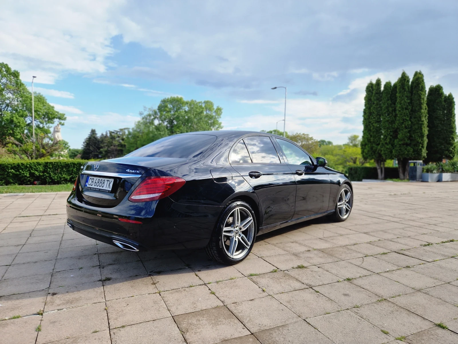 Mercedes-Benz E 220 4Matic / 360  / Multibeam LED/ Digital / Carplay  - изображение 4 | Auto.bg Mercedes-Benz E 220 4Matic / 360  / Multibeam LED/ Digital / Carplay  - изображение 4