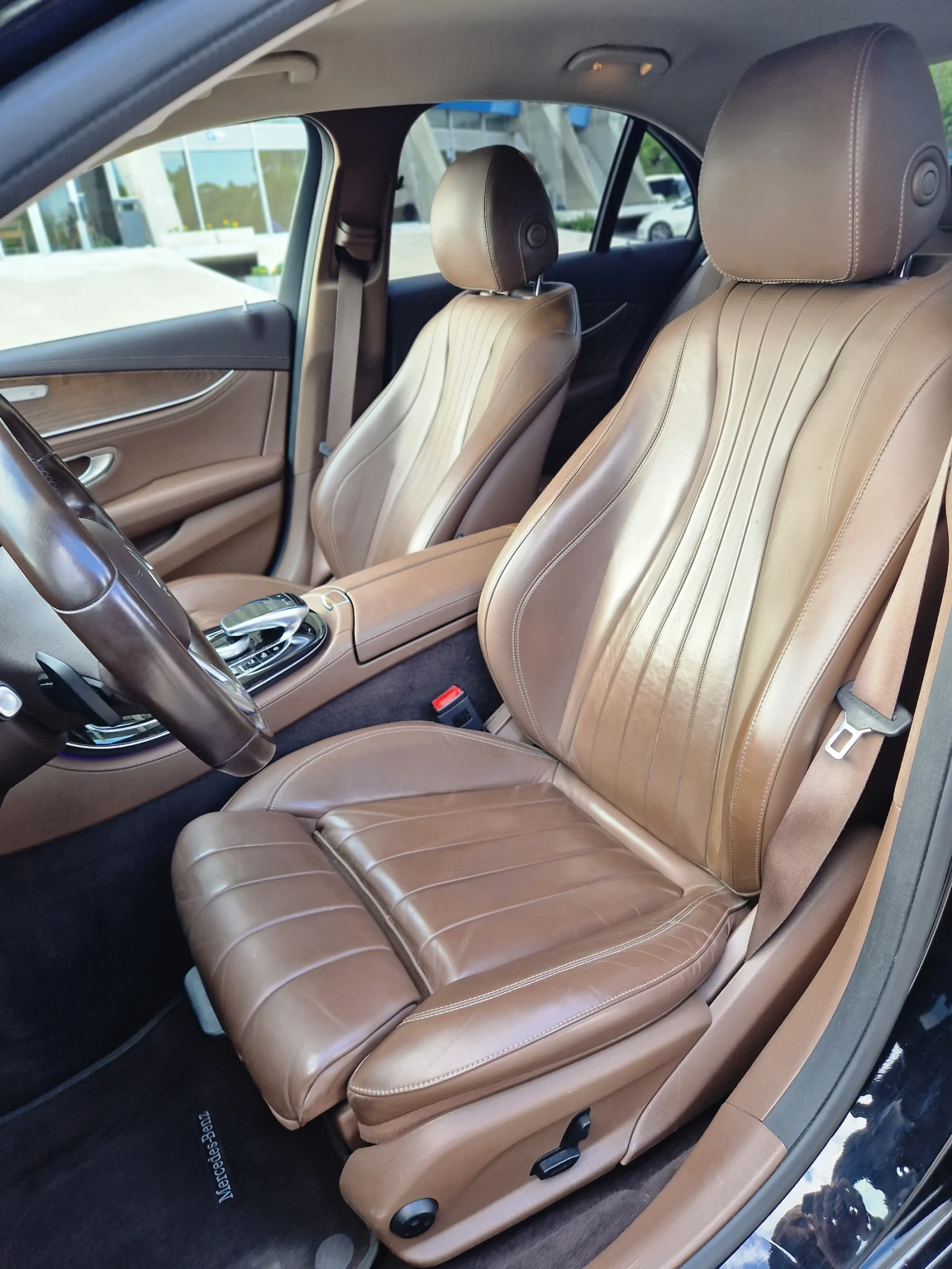 Mercedes-Benz E 220 4Matic / 360  / Multibeam LED/ Digital / Carplay  - изображение 10 | Auto.bg Mercedes-Benz E 220 4Matic / 360  / Multibeam LED/ Digital / Carplay  - изображение 10