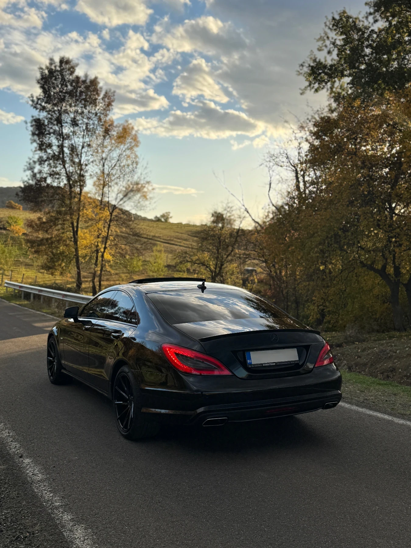 Mercedes-Benz CLS 350 AMG Line - изображение 6 | Auto.bg Mercedes-Benz CLS 350 AMG Line - изображение 6