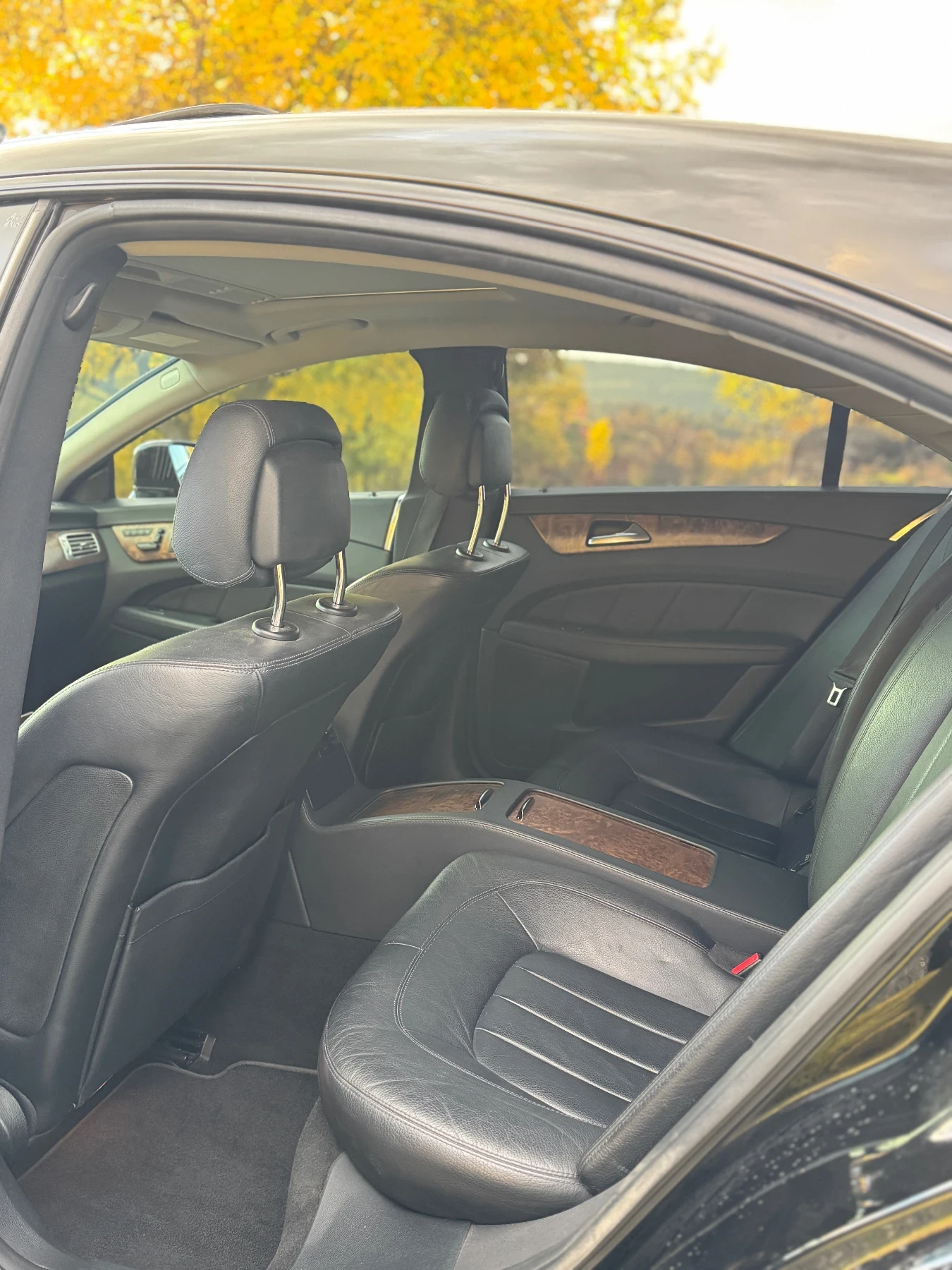 Mercedes-Benz CLS 350 AMG Line - изображение 10 | Auto.bg Mercedes-Benz CLS 350 AMG Line - изображение 10