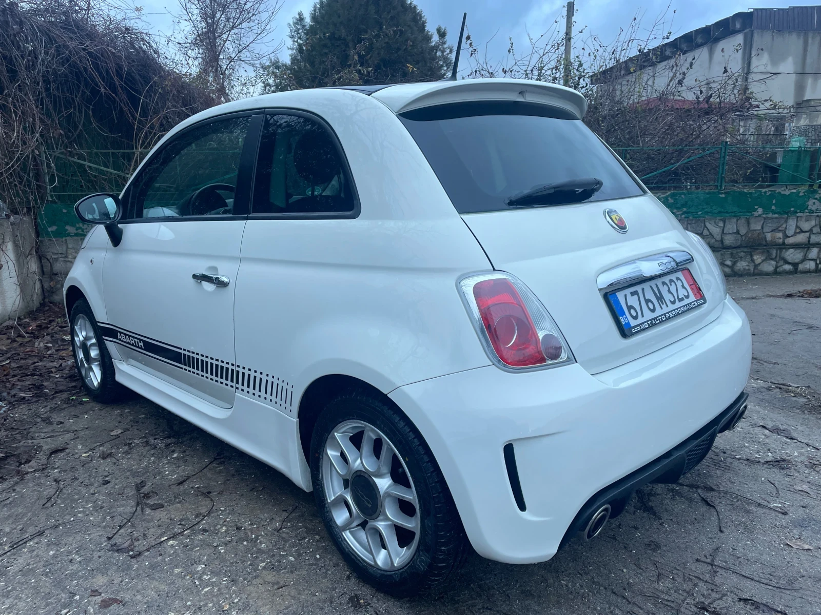 Fiat 500 1.2i Abarth Packet - изображение 5 | Auto.bg Fiat 500 1.2i Abarth Packet - изображение 5