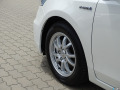 Toyota Prius + 7м, 1.8Hybrid, Панорама, Head-up, Keyless, Кожа, - [15] 