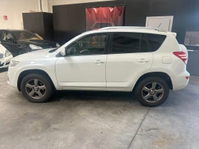 Toyota Rav4 147000км, нави, кожа, Италия | Auto.bg — изображение 3 Toyota Rav4 147000км, нави, кожа, Италия | Auto.bg — изображение 3