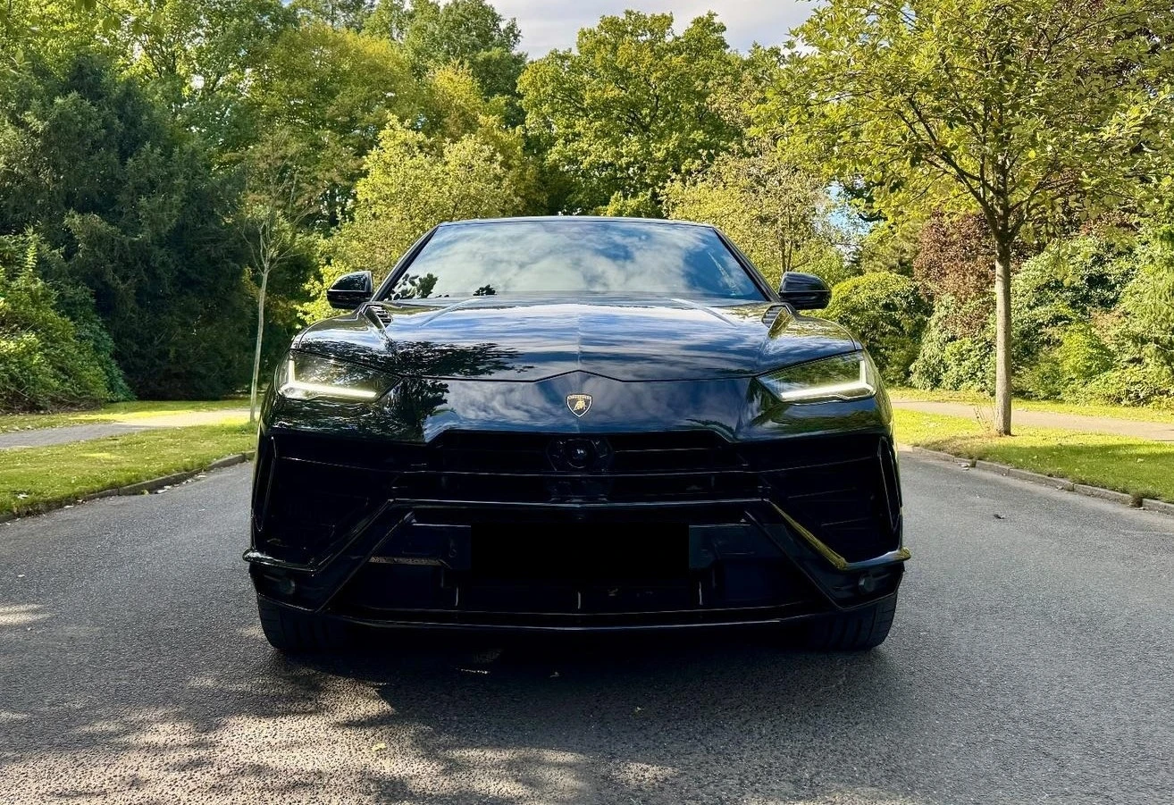 Lamborghini Urus S/666 HP/CARBON/CERAMIC/B&O/NERO HELENE/TV/PANO/   - изображение 2 | Auto.bg Lamborghini Urus S/666 HP/CARBON/CERAMIC/B&O/NERO HELENE/TV/PANO/   - изображение 2