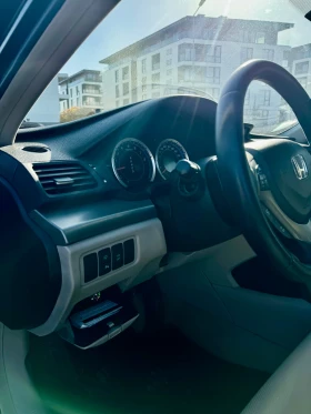 Honda Accord - 19200 лв. / 9816.80 € - 18075494 8 | Car24.bg Honda Accord - 19200 лв. / 9816.80 € - 18075494 8