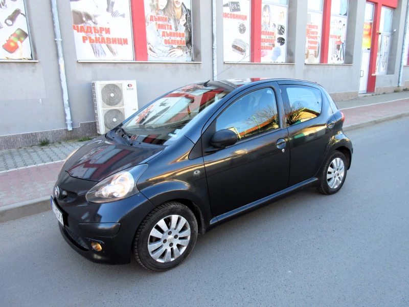 Toyota Aygo 1.0i - 2350 € / 4596.20 лв. - 26598090 1 | Car24.bg Toyota Aygo 1.0i - 2350 € / 4596.20 лв. - 26598090 1