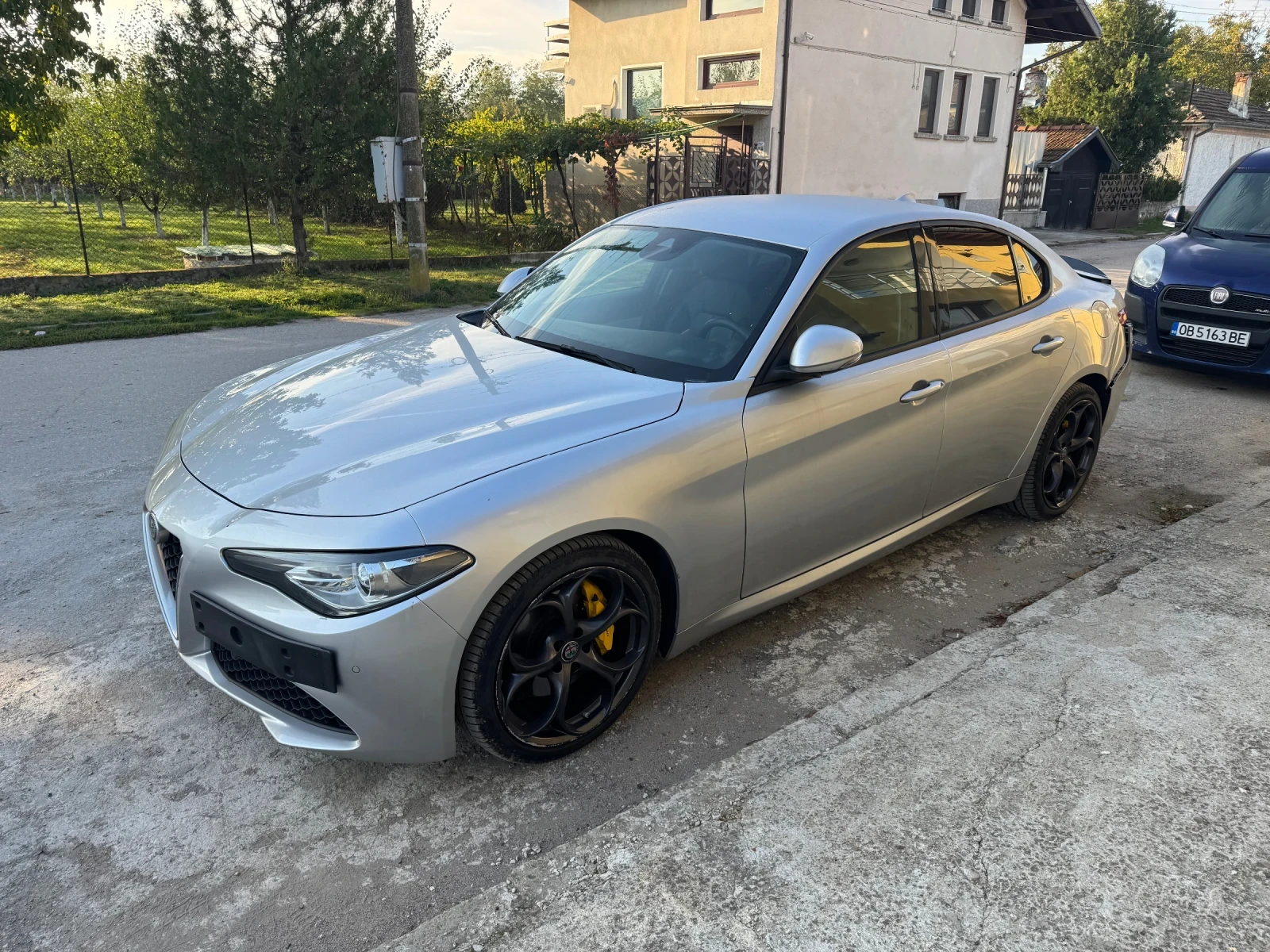 Alfa Romeo Giulia 2.2 JTD - изображение 3 | Auto.bg Alfa Romeo Giulia 2.2 JTD - изображение 3
