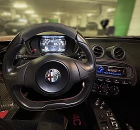 Alfa Romeo 4C TRACK PACKAGE * 1 СОБСТВЕНИК * СЕРВИЗНА ИСТОРИЯ * | Auto.bg — изображение 9 Alfa Romeo 4C TRACK PACKAGE * 1 СОБСТВЕНИК * СЕРВИЗНА ИСТОРИЯ * | Auto.bg — изображение 9