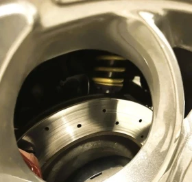 Alfa Romeo 4C TRACK PACKAGE * 1 СОБСТВЕНИК * СЕРВИЗНА ИСТОРИЯ * | Auto.bg — изображение 12 Alfa Romeo 4C TRACK PACKAGE * 1 СОБСТВЕНИК * СЕРВИЗНА ИСТОРИЯ * | Auto.bg — изображение 12
