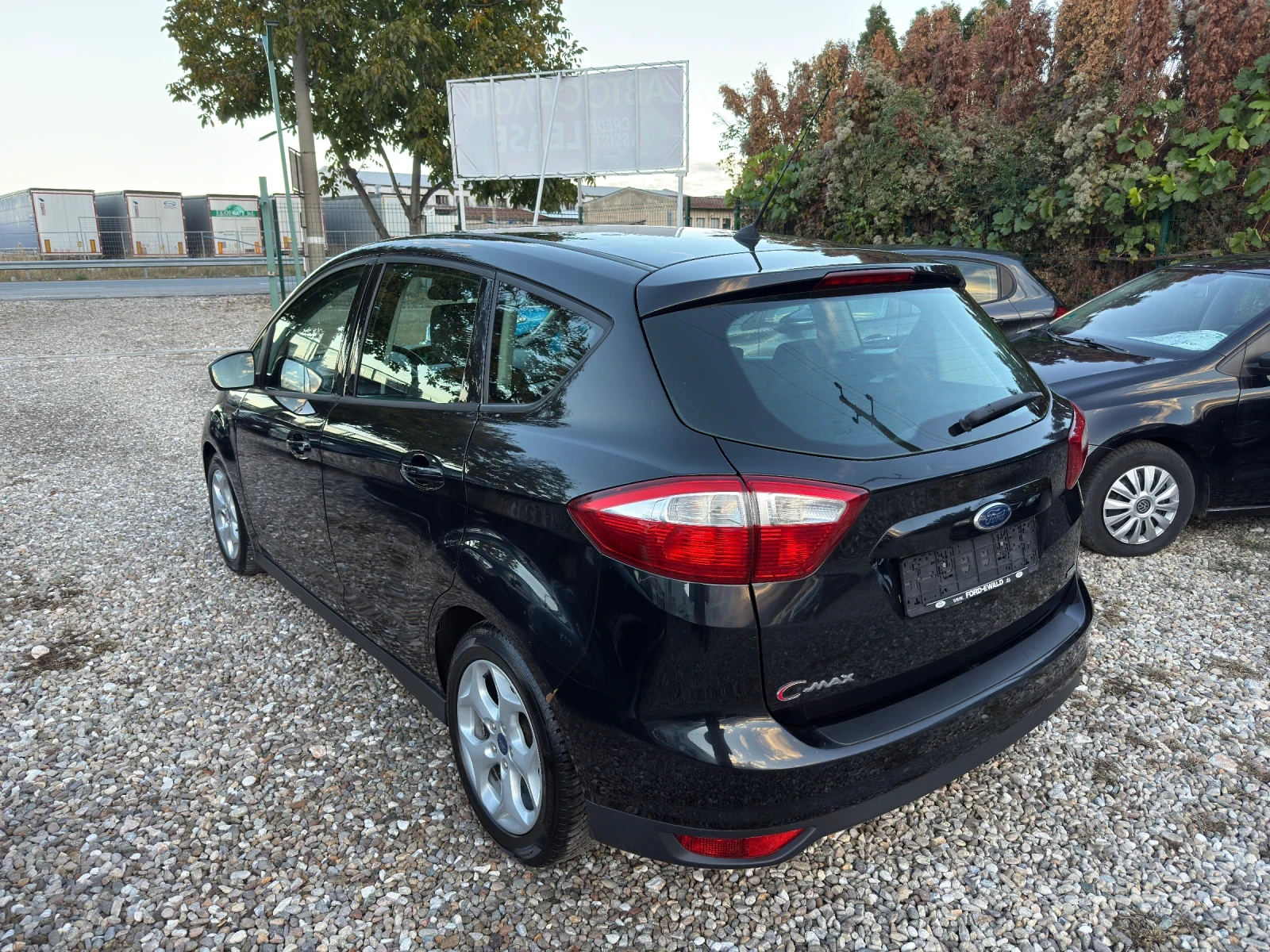 Ford C-max 1.0 Turbo  - изображение 6 | Auto.bg Ford C-max 1.0 Turbo  - изображение 6