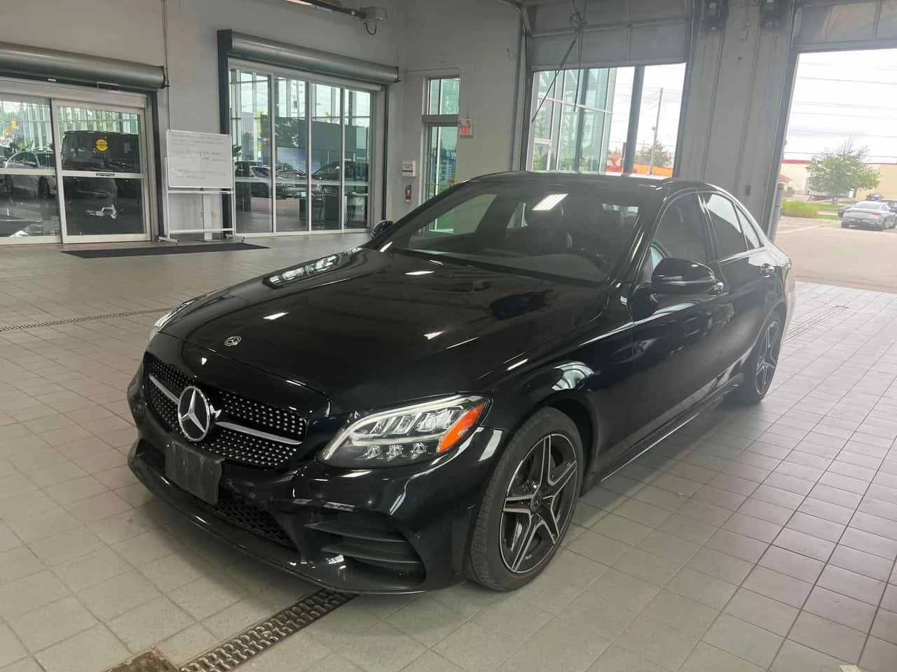 Mercedes-Benz C 300 * АВТОКРЕДИТ БЕЗ ПЪРВОНАЧАЛНА ВНОСКА* | Auto.bg — изображение 1 Mercedes-Benz C 300 * АВТОКРЕДИТ БЕЗ ПЪРВОНАЧАЛНА ВНОСКА* | Auto.bg — изображение 1