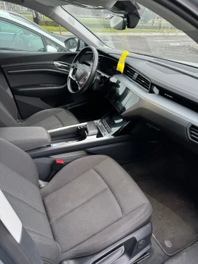 Audi E-Tron 55 - 54999 лв. / 28120.54 € - 55658962 7 | Car24.bg Audi E-Tron 55 - 54999 лв. / 28120.54 € - 55658962 7