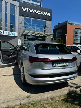 Audi E-Tron 55 - 54999 лв. / 28120.54 € - 55658962 4 | Car24.bg Audi E-Tron 55 - 54999 лв. / 28120.54 € - 55658962 4