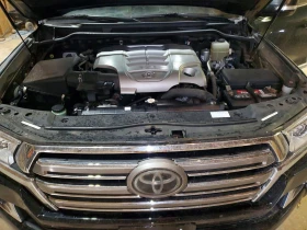 Toyota Land cruiser 5.7l Base - 32000 € / 62586.56 лв. - 75475667 12 | Car24.bg Toyota Land cruiser 5.7l Base - 32000 € / 62586.56 лв. - 75475667 12