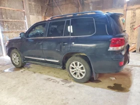 Toyota Land cruiser 5.7l Base - 32000 € / 62586.56 лв. - 75475667 2 | Car24.bg Toyota Land cruiser 5.7l Base - 32000 € / 62586.56 лв. - 75475667 2