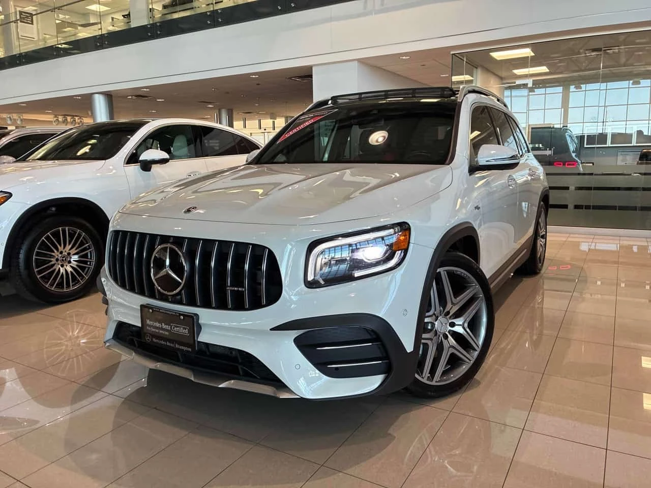 Mercedes-Benz GLB35AMG 4MATIC | ГЛАВНО ПРЕДСТАВИТЕЛСТВО НА MERCEDES | Auto.bg — изображение 1 Mercedes-Benz GLB35AMG 4MATIC | ГЛАВНО ПРЕДСТАВИТЕЛСТВО НА MERCEDES | Auto.bg — изображение 1