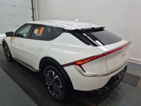 Kia EV6 4D UTILITY AWD/LAND /CARFAX/Подгрев/ | Auto.bg — изображение 5 Kia EV6 4D UTILITY AWD/LAND /CARFAX/Подгрев/ | Auto.bg — изображение 5