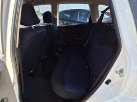 Honda Jazz 1.2i 90кс 2013 година ЕВРО 5 | Auto.bg — изображение 16 Honda Jazz 1.2i 90кс 2013 година ЕВРО 5 | Auto.bg — изображение 16