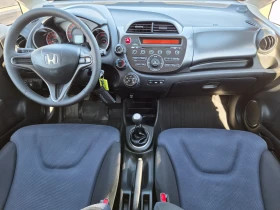 Honda Jazz 1.2i 90кс 2013 година ЕВРО 5 | Auto.bg — изображение 12 Honda Jazz 1.2i 90кс 2013 година ЕВРО 5 | Auto.bg — изображение 12