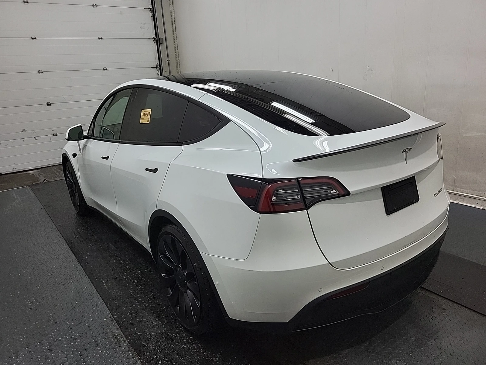 Tesla Model S * PERFRORMANCE* CARFAX * БЕЗ ПЪРВОНАЧАЛНА ВНОСКА - изображение 6 | Auto.bg Tesla Model S * PERFRORMANCE* CARFAX * БЕЗ ПЪРВОНАЧАЛНА ВНОСКА - изображение 6