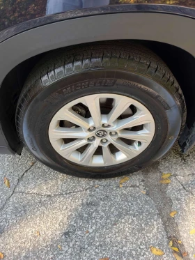 Toyota Highlander * Hybrid * CARFAX * ОПЦИЯ ЗА ФИНАНСИРАНЕ | Auto.bg — изображение 17 Toyota Highlander * Hybrid * CARFAX * ОПЦИЯ ЗА ФИНАНСИРАНЕ | Auto.bg — изображение 17