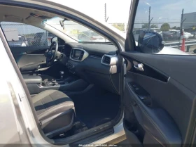 Kia Sorento 3.3L V-6 DI, DOHC, VVT, 290HP Front Wheel Drive - 24400 лв. / 12475.52 € - 63737327 10 | Car24.bg Kia Sorento 3.3L V-6 DI, DOHC, VVT, 290HP Front Wheel Drive - 24400 лв. / 12475.52 € - 63737327 10