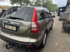 Honda Cr-v 2, 0i-4x4/АВТОМАТИК/ПАНОРАМА/КОЖА/ПОДГРЕВ/ТОП!!! - 17555 лв. / 8975.73 € - 21051177 4 | Car24.bg Honda Cr-v 2, 0i-4x4/АВТОМАТИК/ПАНОРАМА/КОЖА/ПОДГРЕВ/ТОП!!! - 17555 лв. / 8975.73 € - 21051177 4