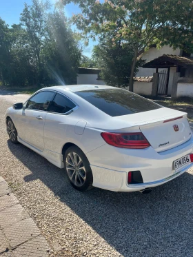 Honda Accord 3.5 V6 Manual - 18500 € - 90702056 4 | Car24.bg Honda Accord 3.5 V6 Manual - 18500 € - 90702056 4