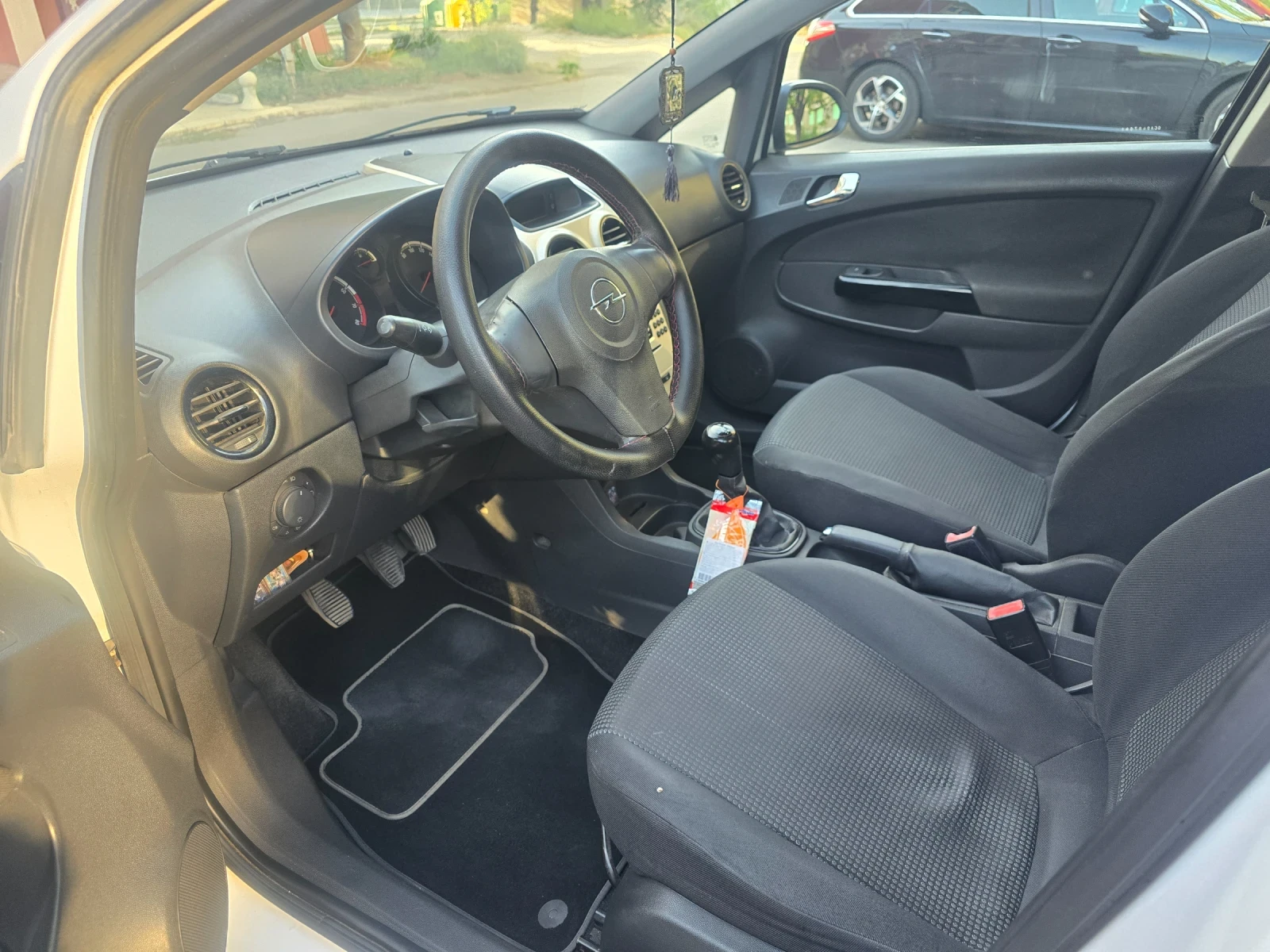 Opel Corsa D - изображение 4 | Auto.bg Opel Corsa D - изображение 4