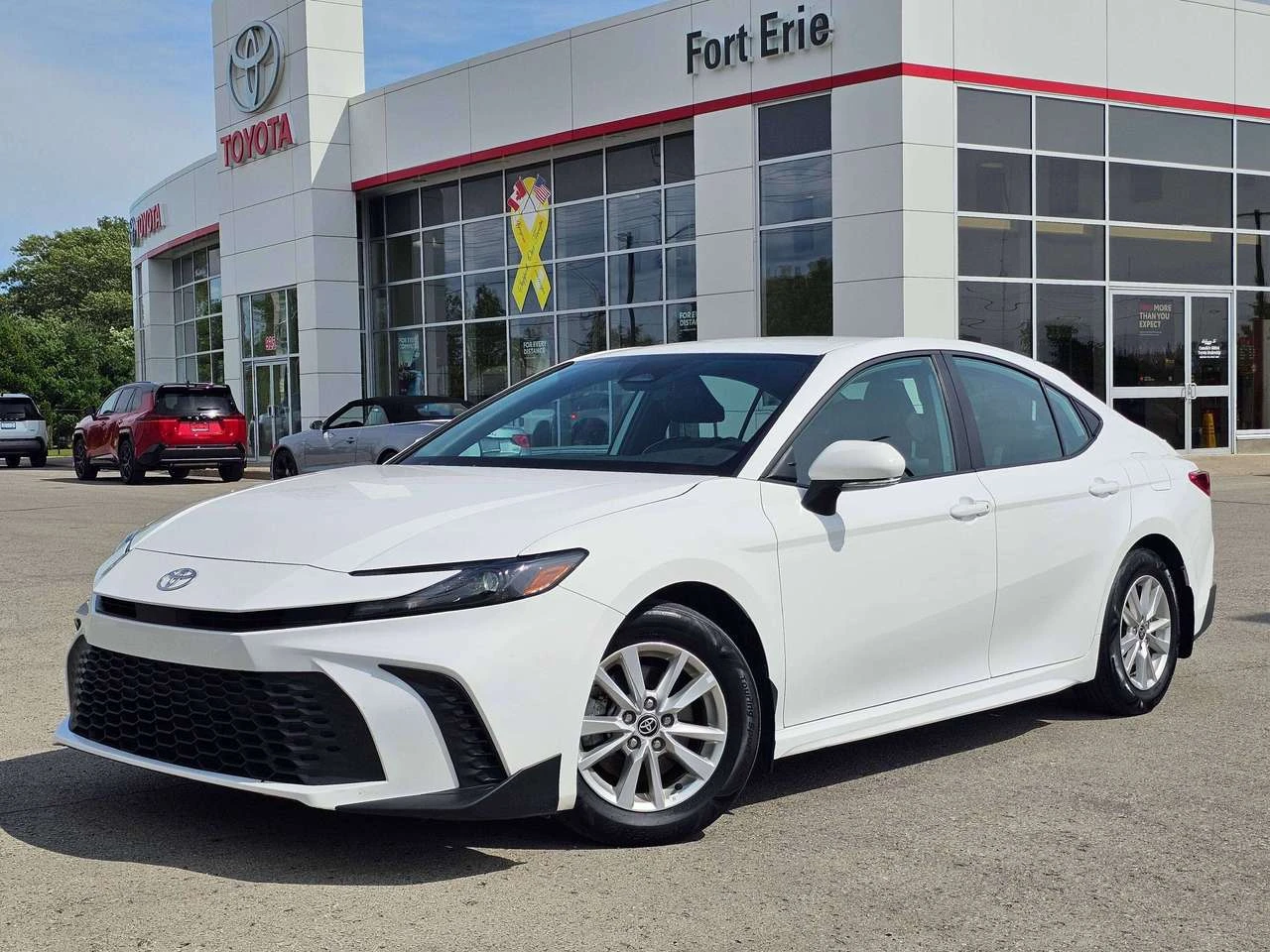 Toyota Camry SE HEATED SEATS | Auto.bg — изображение 1 Toyota Camry SE HEATED SEATS | Auto.bg — изображение 1