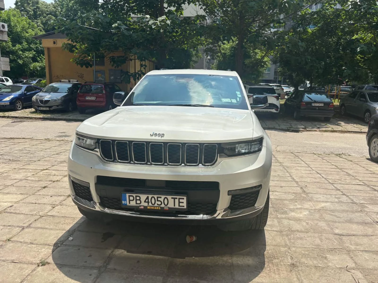 Jeep Grand cherokee undefined | Auto.bg — изображение 1 Jeep Grand cherokee undefined | Auto.bg — изображение 1