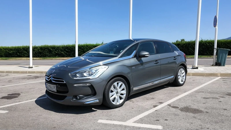 Citroen DS5 HYBRID 4x4 2.0 HDI - 7200 € / 14081.98 лв. - 61944307 1 | Car24.bg Citroen DS5 HYBRID 4x4 2.0 HDI - 7200 € / 14081.98 лв. - 61944307 1