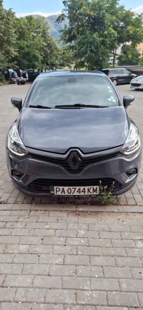 Снимка Renault Clio