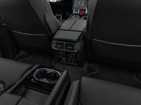 Lamborghini Urus S/CERAMIC/AKRAPOVIC/NERO HELENE/ANIMA/B&O/4-SEATS/ - 271980 € / 531946.64 лв. - 50973107 17 | Car24.bg Lamborghini Urus S/CERAMIC/AKRAPOVIC/NERO HELENE/ANIMA/B&O/4-SEATS/ - 271980 € / 531946.64 лв. - 50973107 17