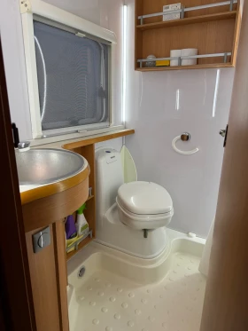 Каравана Knaus Royal Nordic plus 590 | Auto.bg — изображение 14 Каравана Knaus Royal Nordic plus 590 | Auto.bg — изображение 14