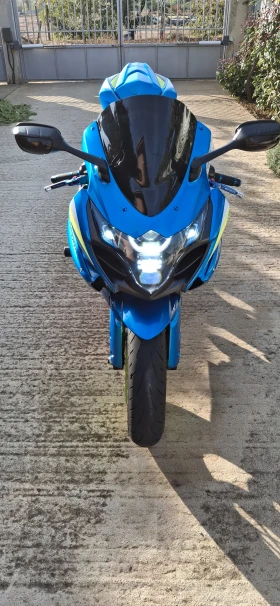 Suzuki Gsxr 1000 | Auto.bg — изображение 2 Suzuki Gsxr 1000 | Auto.bg — изображение 2