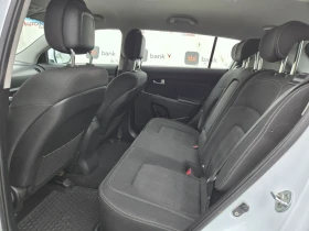 Kia Sportage 1.7CRDI-116кс= 6ск= АВТОПИЛОТ= ПАРКТРОНИК | Auto.bg — изображение 9 Kia Sportage 1.7CRDI-116кс= 6ск= АВТОПИЛОТ= ПАРКТРОНИК | Auto.bg — изображение 9