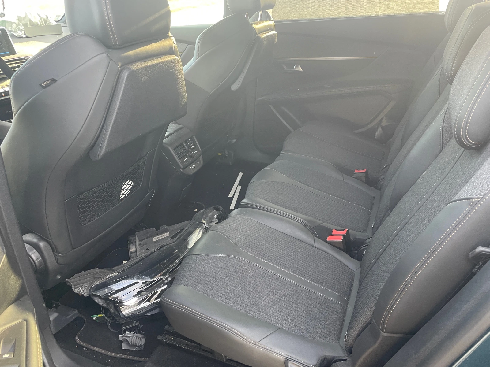 Peugeot 5008 1.6 PureTech - изображение 10 | Auto.bg Peugeot 5008 1.6 PureTech - изображение 10