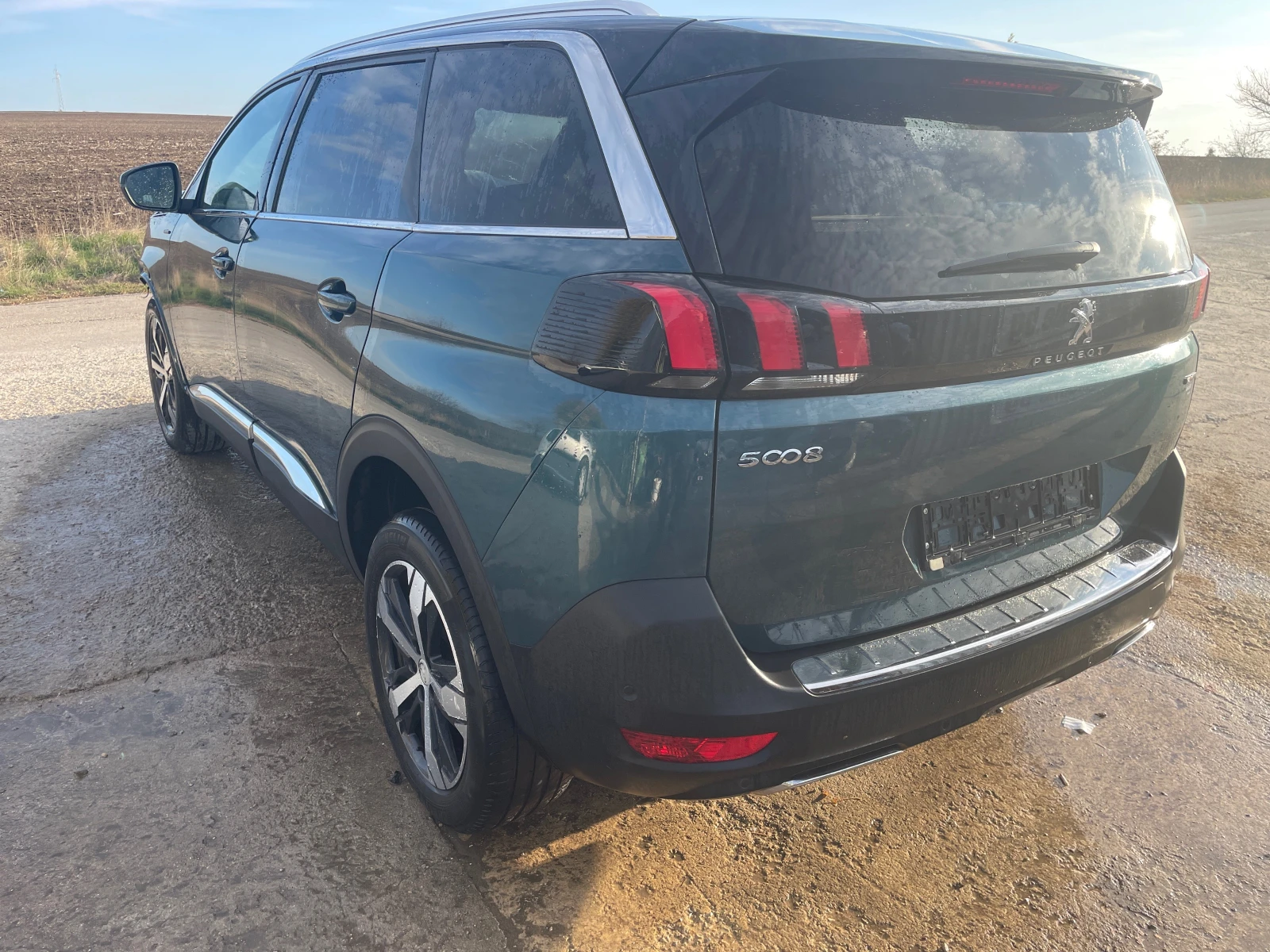 Peugeot 5008 1.6 PureTech - изображение 5 | Auto.bg Peugeot 5008 1.6 PureTech - изображение 5