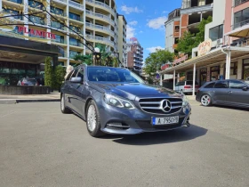 Mercedes-Benz 220